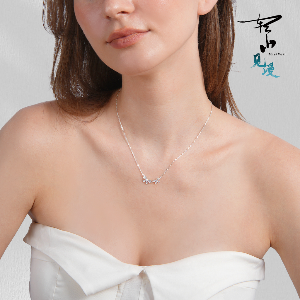 Mistveil Love‑at‑First‑Sight Silver Romantic Necklace