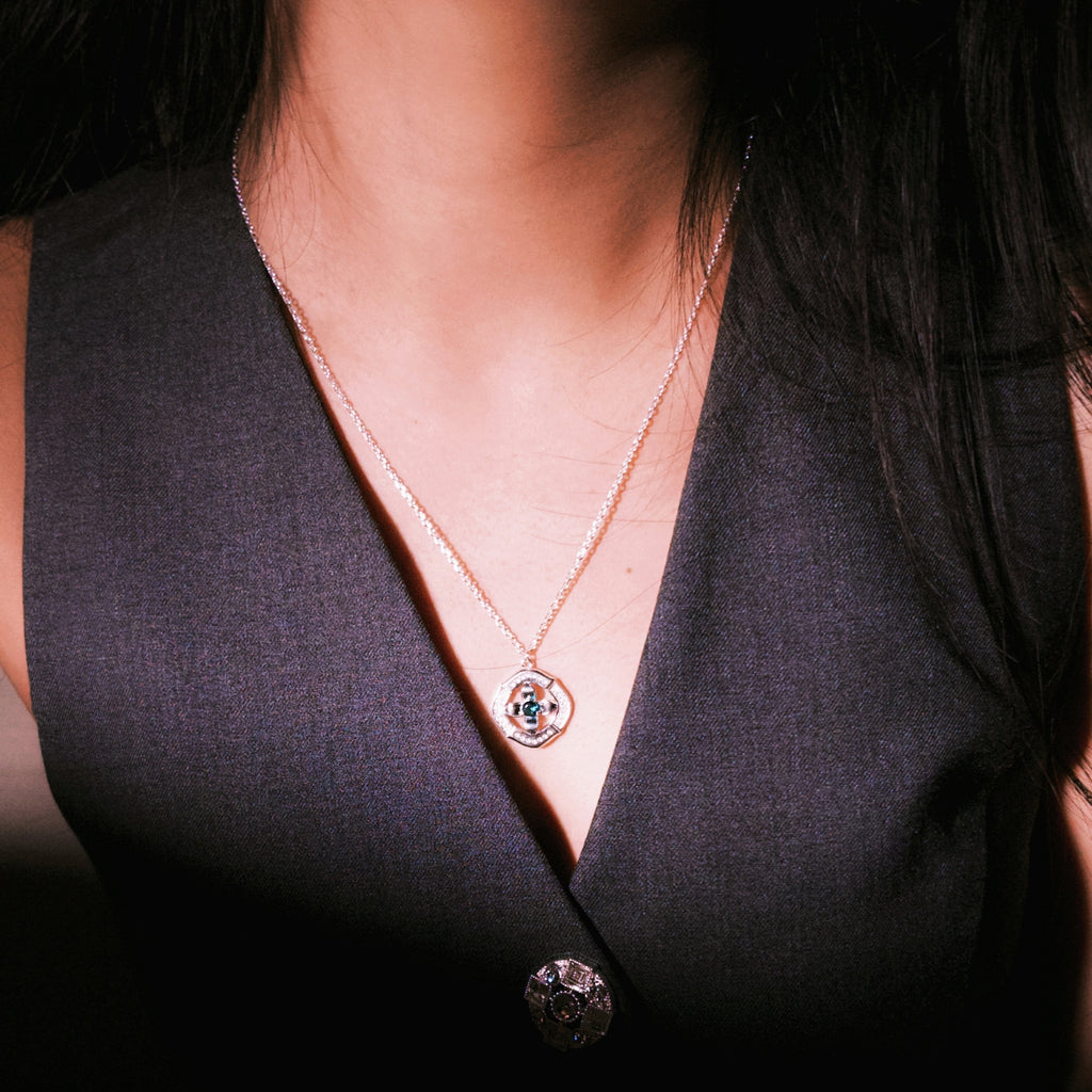 Mistveil Green‑Mountain‑Crossing Silver Poetic Necklace