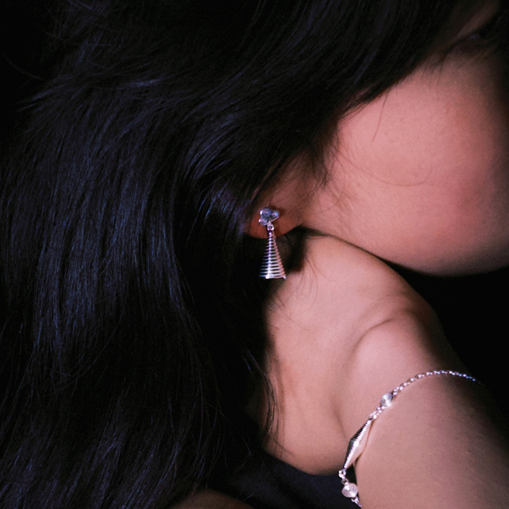 Mistveil Xi-Yue Silver Spiral Bracelet