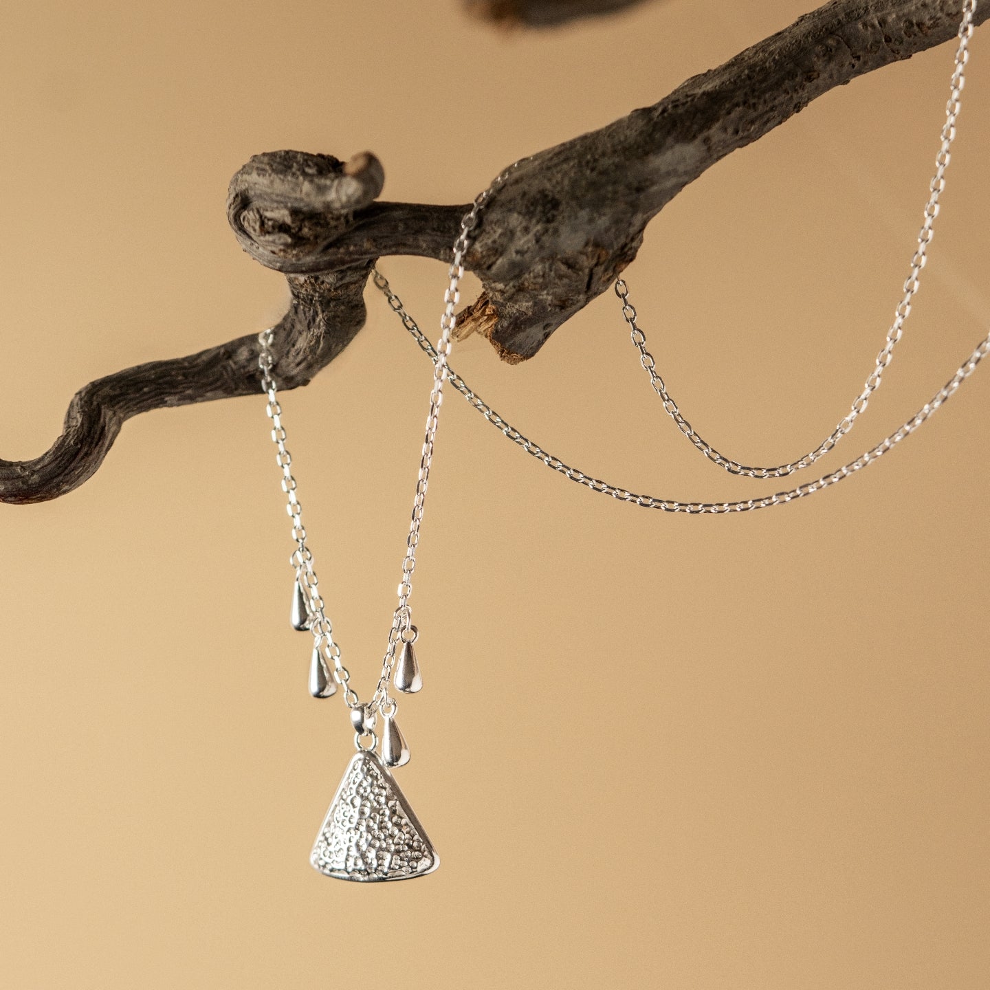 Mistveil Gentle-Breeze Silver Serene Necklace