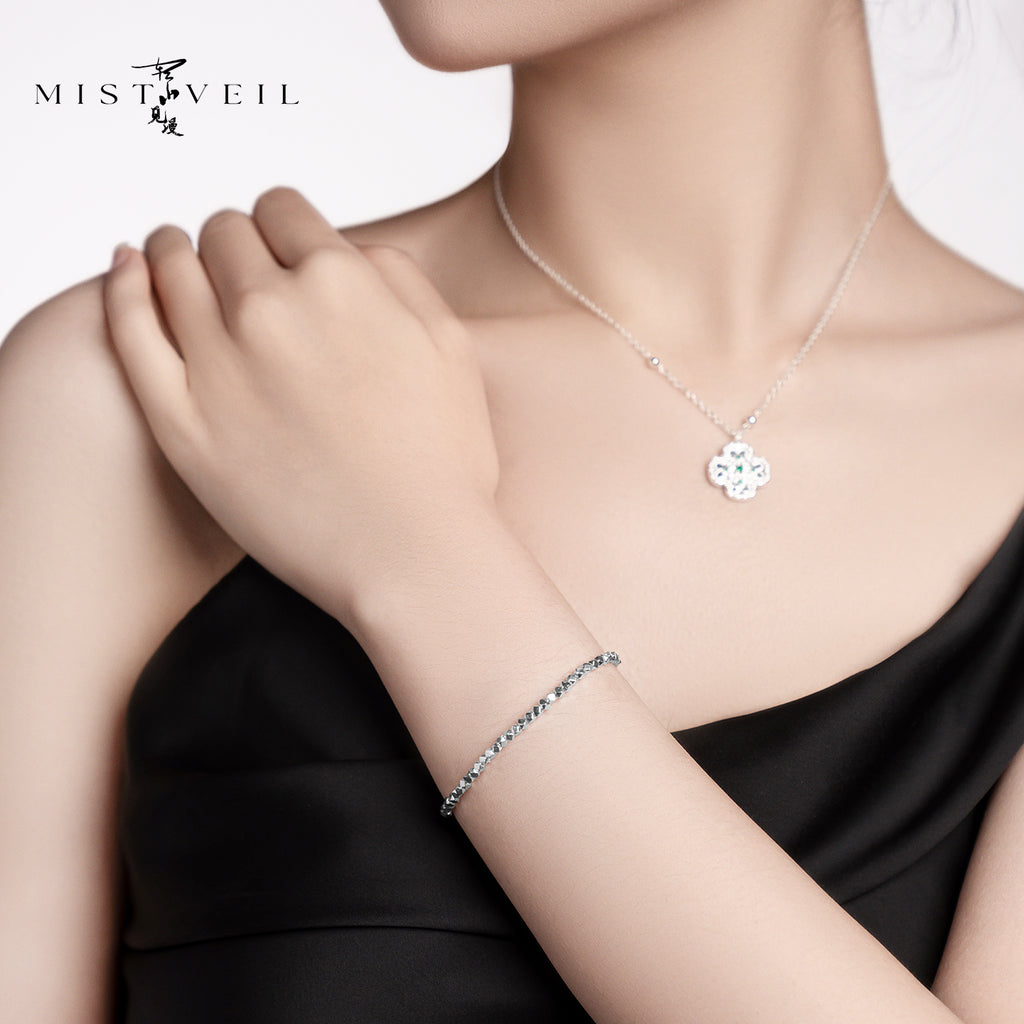 Mistveil Loose‑Silver‑Coins Silver Fortune Bracelet