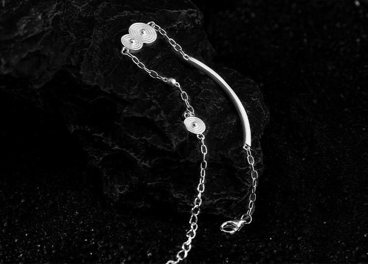 Mistveil Water-Vortex Silver Prosperous Bracelet