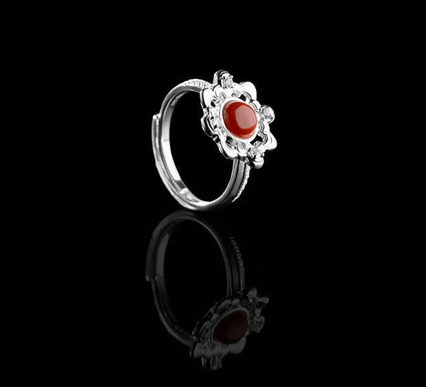 Mistveil Ruyi-Lattice Silver Elegant Ring