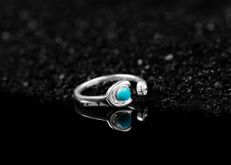 Mistveil Listening-Waves Silver Serene Ring
