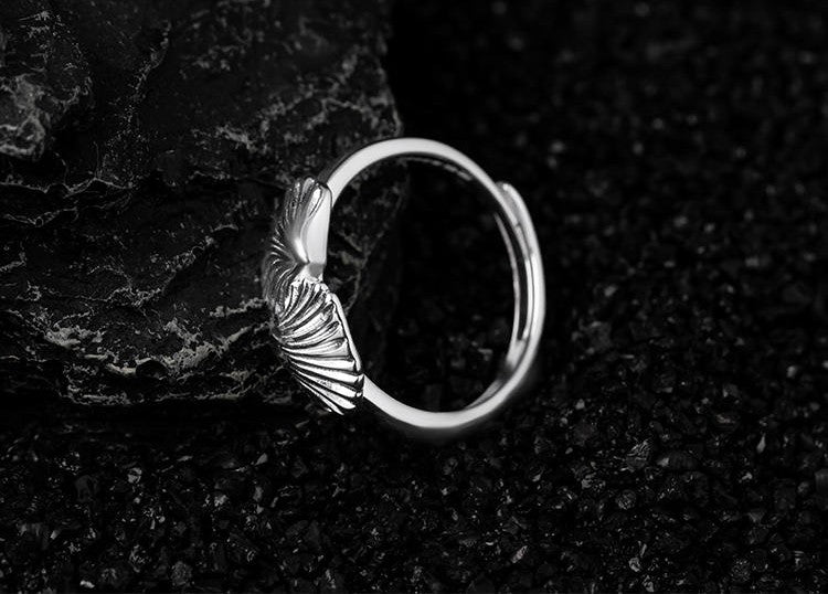 Mistveil Pleated-Skirt Silver Harmonious Ring