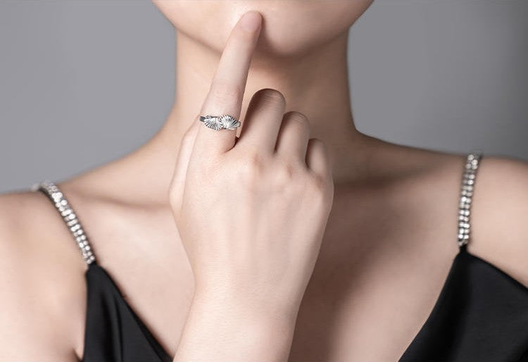 Mistveil Pleated-Skirt Silver Harmonious Ring