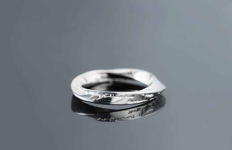 Mistveil Ripple-Wave Silver Romantic Ring