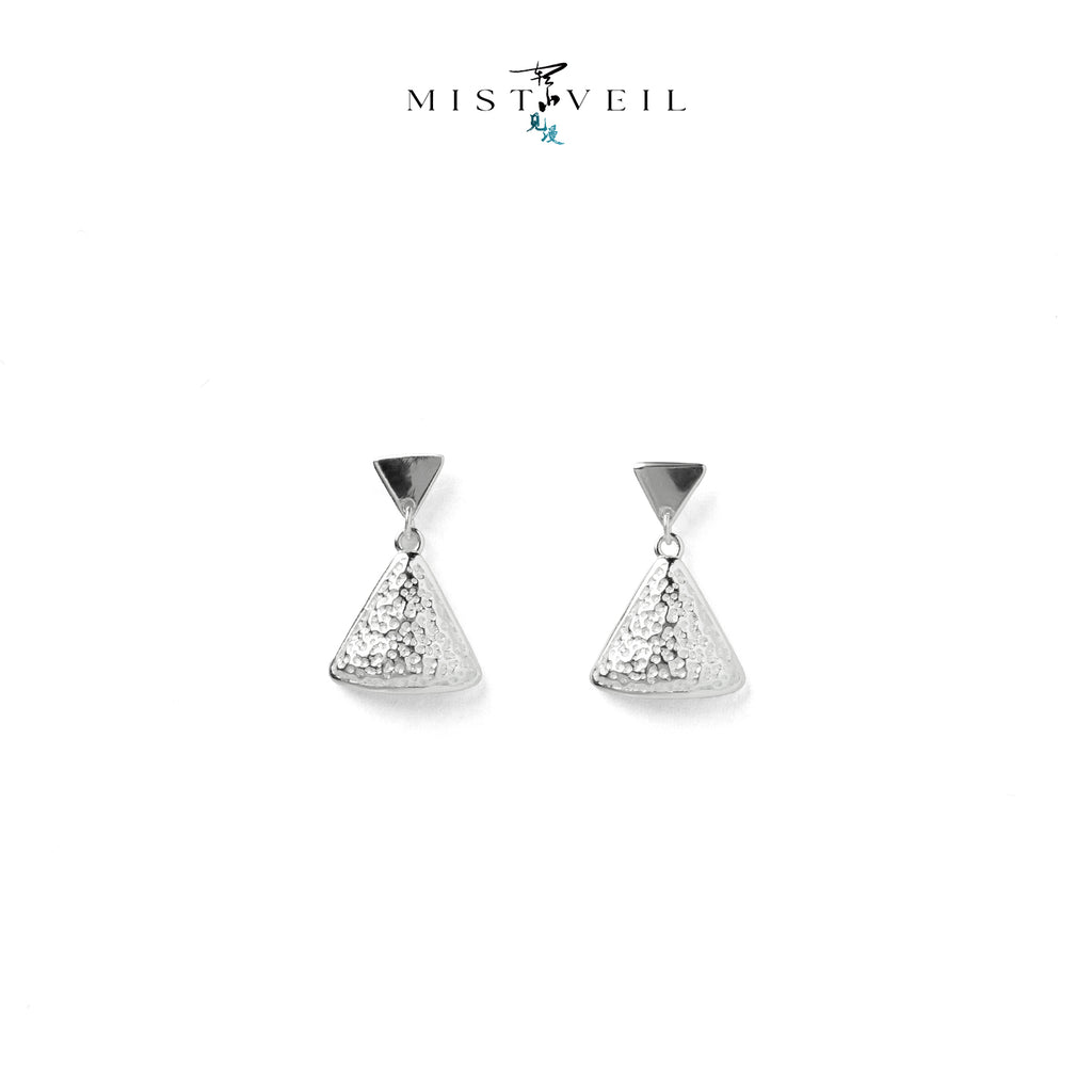 Mistveil Gentle-Wind Silver Serene Earrings