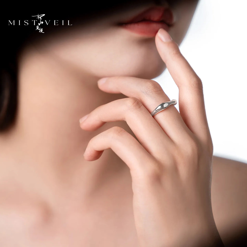 Mistveil Citrus-Arc Open Silver Zen Ring