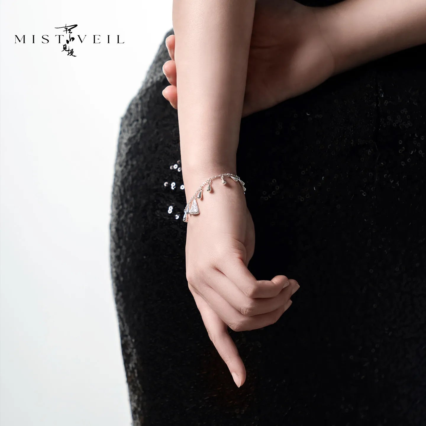 Mistveil Breeze-Inspired Moving Bead Kinetic Silver Soothing Bracelet